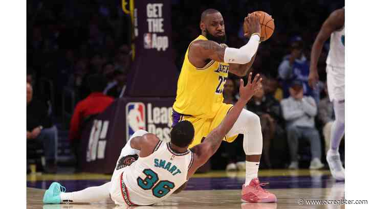 LeBron James, Lakers rally past Grizzlies to remain unbeaten at home