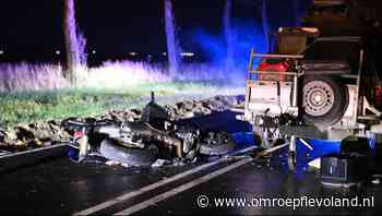 Lelystad - Motorrijder zwaargewond geraakt op afgesloten weg