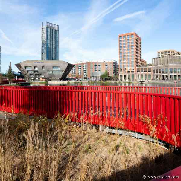 Asif Khan adds sinuous public boardwalk to south London’s Canada Dock