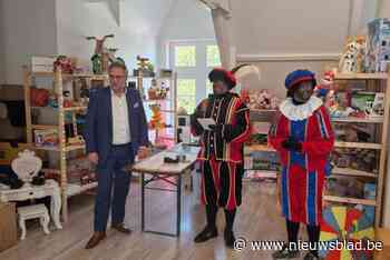 Sinterklaaskasteel in Deurne officieel Sintklaar verklaard