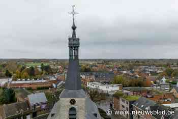 Gemeente plant restauratiewerken aan torenspits van Itegemse kerk, want bovenste stuk staat scheef