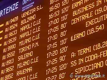 Treni, arriva il "salasso" natalizio: prezzi anche triplicati per arrivare al Sud