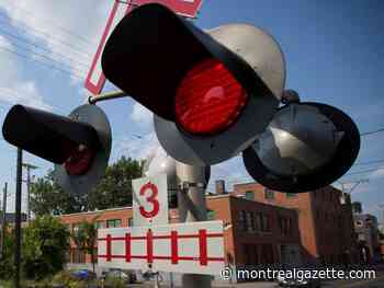 Train derailment in Longueuil forces shutdown on Route 116