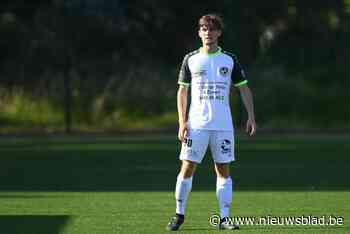 Elias Van Den Borre, het brommertje van KVK Ninove: “Ook in negentigste minuut probeer ik nog over mijn tegenstrever te gaan”