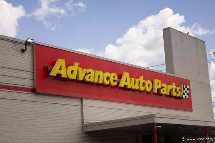 Advance Auto Parts to close more than 700 locations