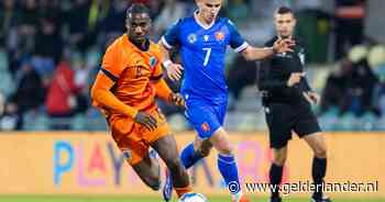 Scorende Banzuzi laat zich zien bij Jong Oranje: ‘Een speler als Ezechiel hadden we nog niet’