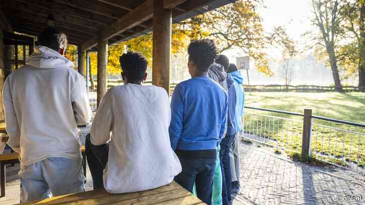 Faber: meer opvangplekken nodig voor jonge vluchtelingen