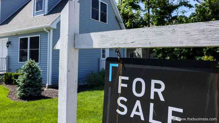 Mortgage rates fall slightly, ending 6-week climb