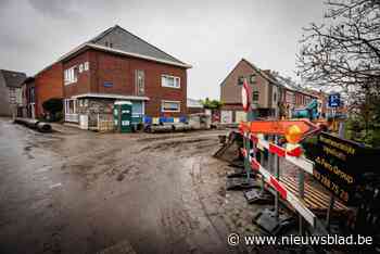 Boerenkrijgstraat tot aan lente afgesloten voor doorgaand verkeer: aannemer breekt kruispunt op voor nieuwe riolering