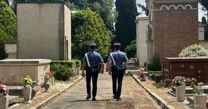 Donna trovata agonizzante nel cimitero del Verano muore in ospedale. Tra le ipotesi anche l’omicidio