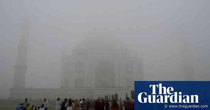 Smog crisis envelops Indian capital as Pakistan province declares emergency