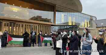 Oxford students protest Nikki Haley talk at university