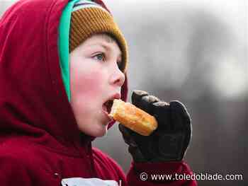 Donuts for Donations food drop-off benefits local families