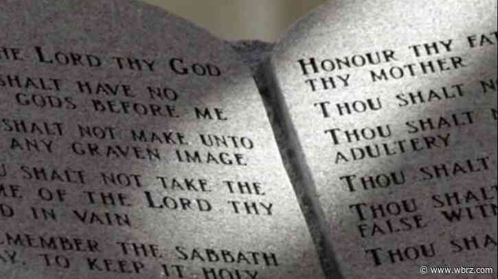 Appeals court rules that schools not involved in Ten Commandments lawsuit can implement displays