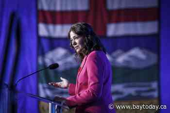 Alberta Premier Danielle Smith to attend embassy Trump inauguration party