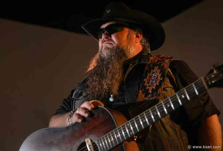 Country singer Sundance Head sustains gunshot wound, flown to Tyler hospital