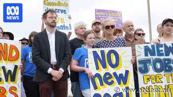 Newcastle port exclusion zone means Rising Tide protestors face steep fines if caught