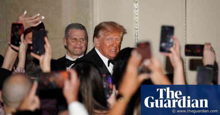 Call for investigation into far-right EU politicians’ flights to Trump gala