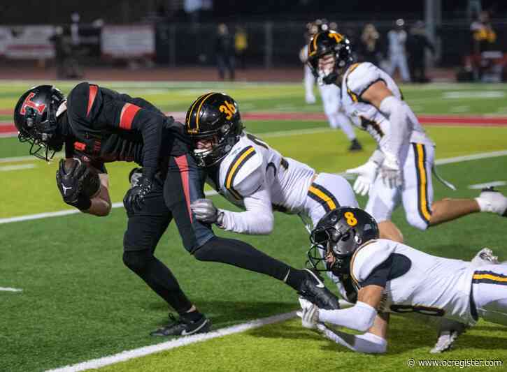 Newbury Park football wins battle with San Clemente in CIF-SS quarterfinals