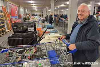 Koopjesjagers in de rij voor Aldi-outlet: “Het is hier drukker dan bij de outlet in Tongeren”