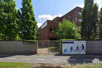 Leerling zegt bedreigd te zijn met vuurwapen dat jongere meenam naar school in zijn rugzak