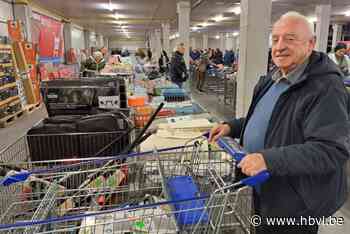 Koopjesjagers in de rij voor Aldi-outlet: “Het is hier drukker dan bij de outlet in Tongeren”