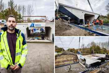 Tunnel van 250 ton wordt via ‘glijbaan’ op de juiste plaats gelegd: “Een genadeloze race tegen de klok”