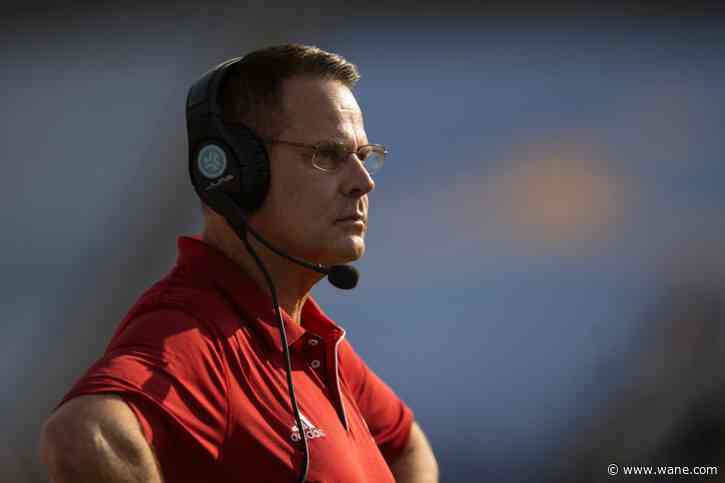 Curt Cignetti agrees to new contract with IU Football