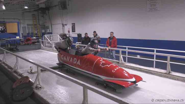 Canadian women's bobsleigh team offers tutorial in fundraising event at WinSport