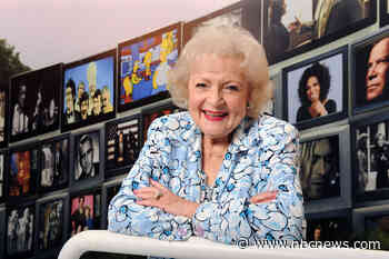 Betty White to be honored with new USPS stamp