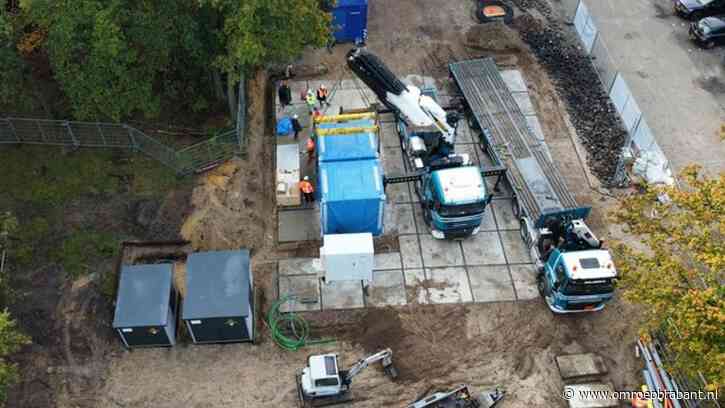 Universiteit lost stroomproblemen zelf op met een zeecontainer