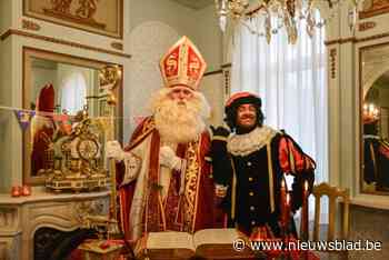 De Sint komt met de trein naar de Promenade