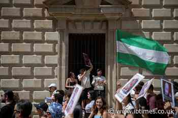 Spanish Resort To Ban New Holiday Flats In 43 Neighbourhoods