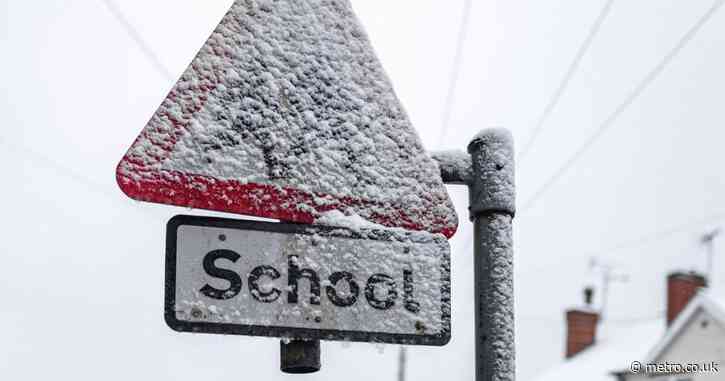 Full list of schools closures across UK today due to snow and bad weather