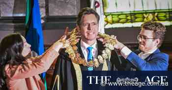 Reece sworn in as lord mayor amid doubt over multimillion-dollar campaign promises