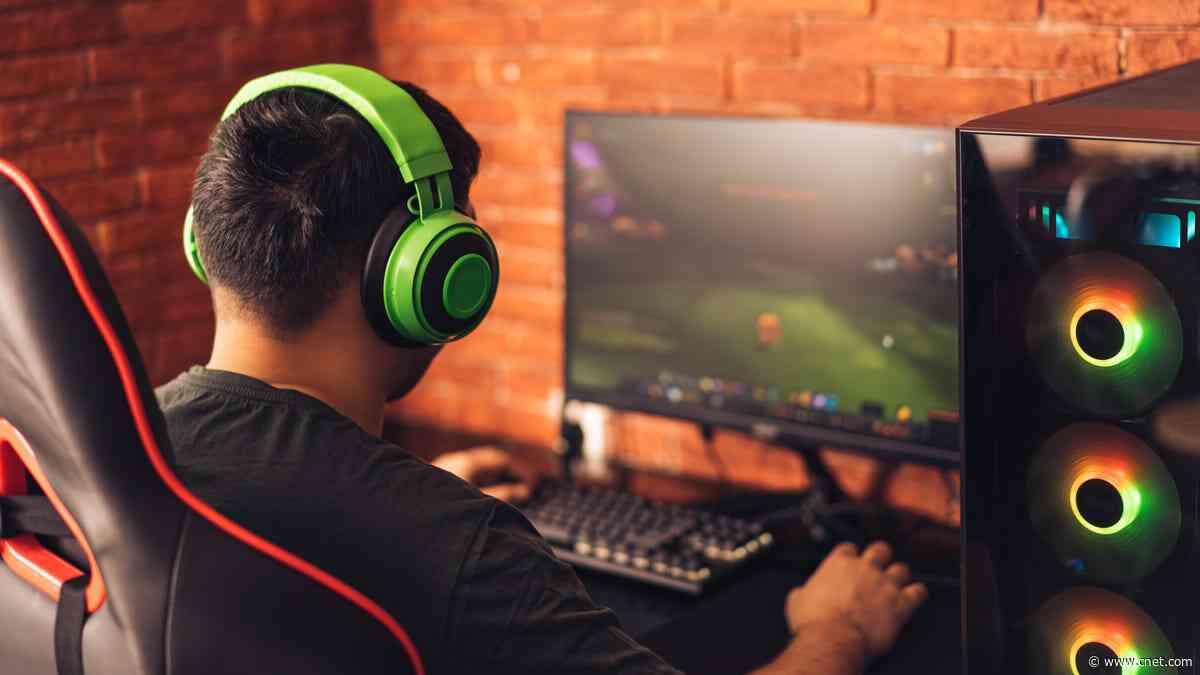 Live in an Old House or Apartment? Your Gaming PC May Be a Fire Hazard