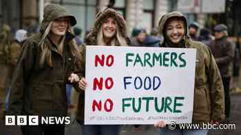 Thousands of farmers protest against inheritance tax changes