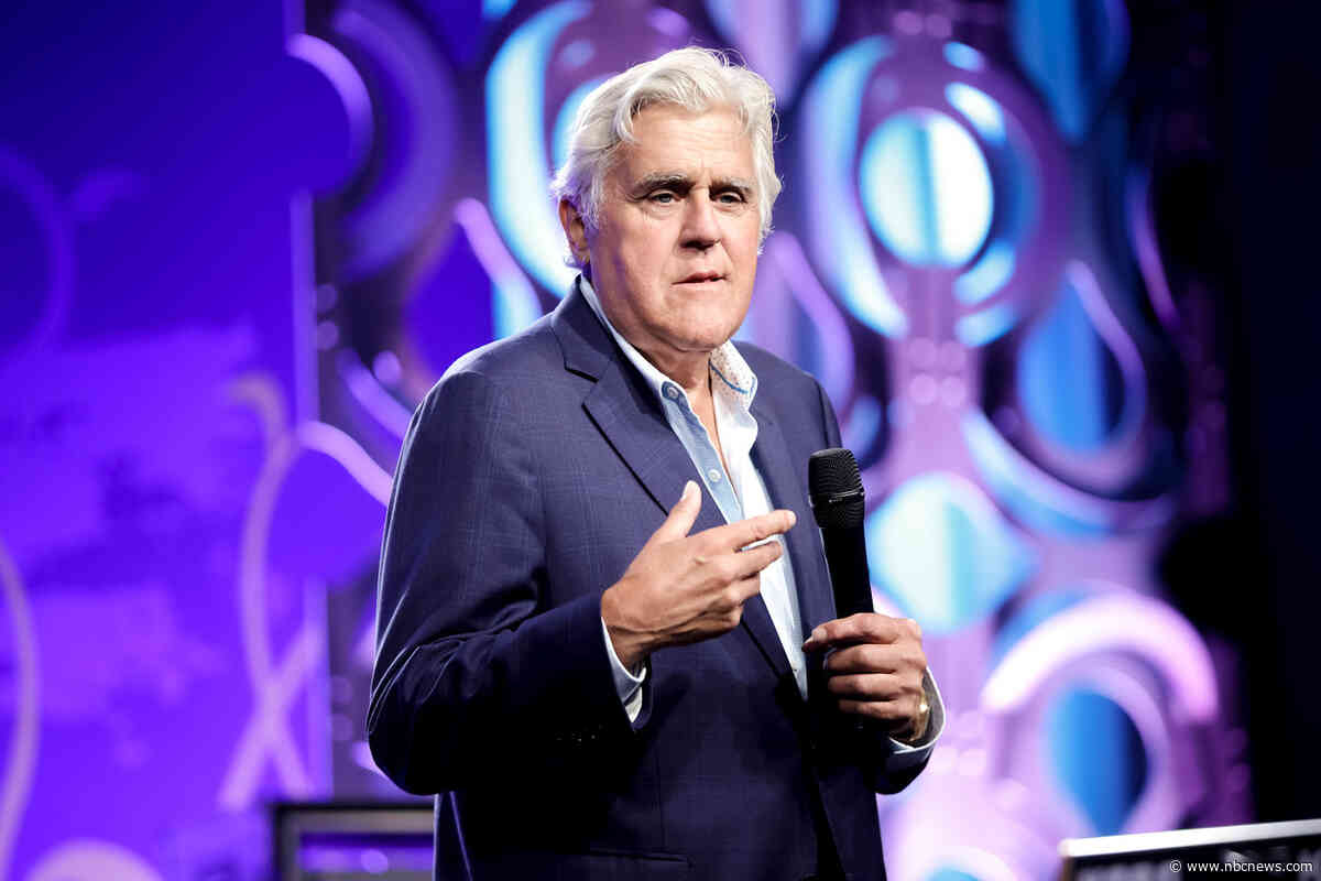 Jay Leno shows up with bruised face and an eye patch to comedy show after fall