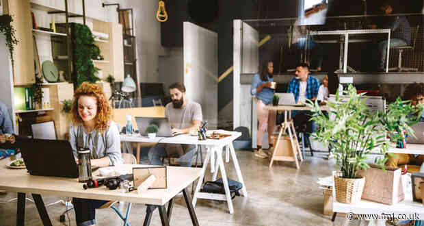 Research finds UK office attendance and desk use up but desk provision down