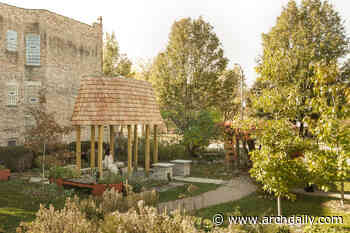 African Heritage Hut  / New Office