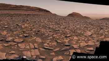 NASA's Curiosity rover captures 360-degree view of Mars — and finds strange sulfur stones