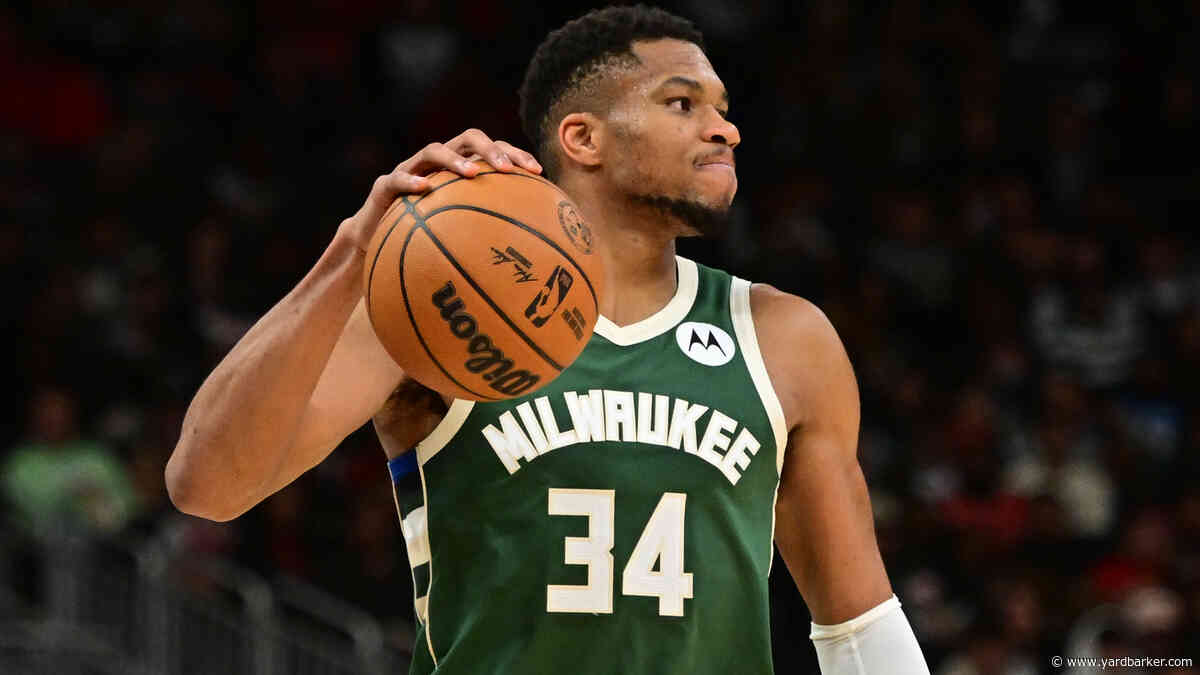 Milwaukee Bucks Dominate Chicago Bulls