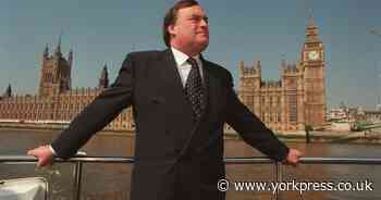 Former Labour Deputy Prime Minister John Prescott dies aged 86