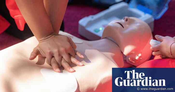 Learning CPR on manikins without breasts puts women’s lives at risk, study finds