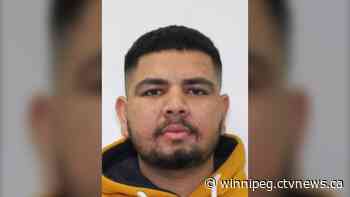 Manitoba RCMP issue Canada-wide warrant for Ontario semi-driver charged in deadly crash