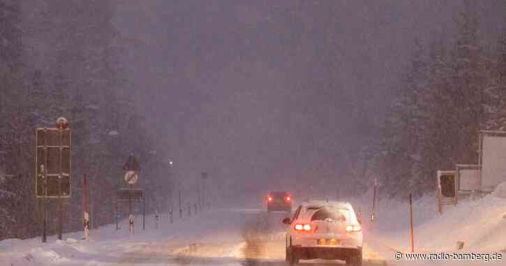 Starker Schneefall bremst Verkehr im Süden aus