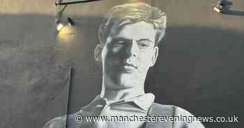 'Incredible' mural of The Smiths legend Andy Rourke unveiled on side of Manchester pub