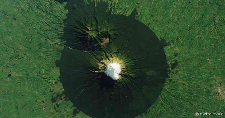 What made this perfect circular forest that surrounds 8,261ft ‘Mount Doom’?