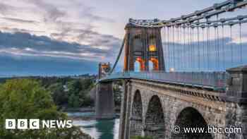 Menai Bridge work won't finish until December 2025