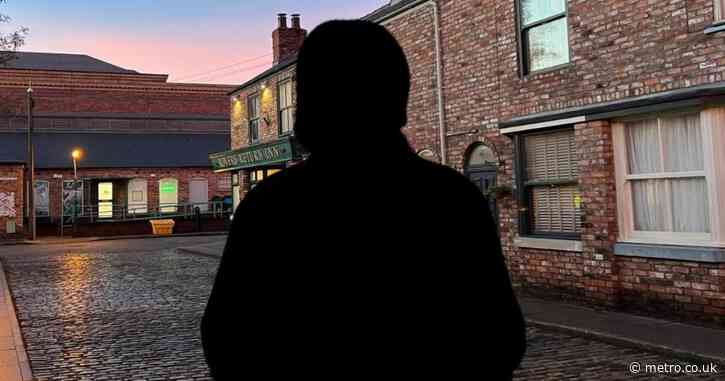 Coronation Street favourite sacked yet again – but she gets her job back in the same day